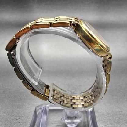 Seiko Watch Women 24mm White Dial Gold Tone Round 3Y02-0B50 New Battery Vintage8