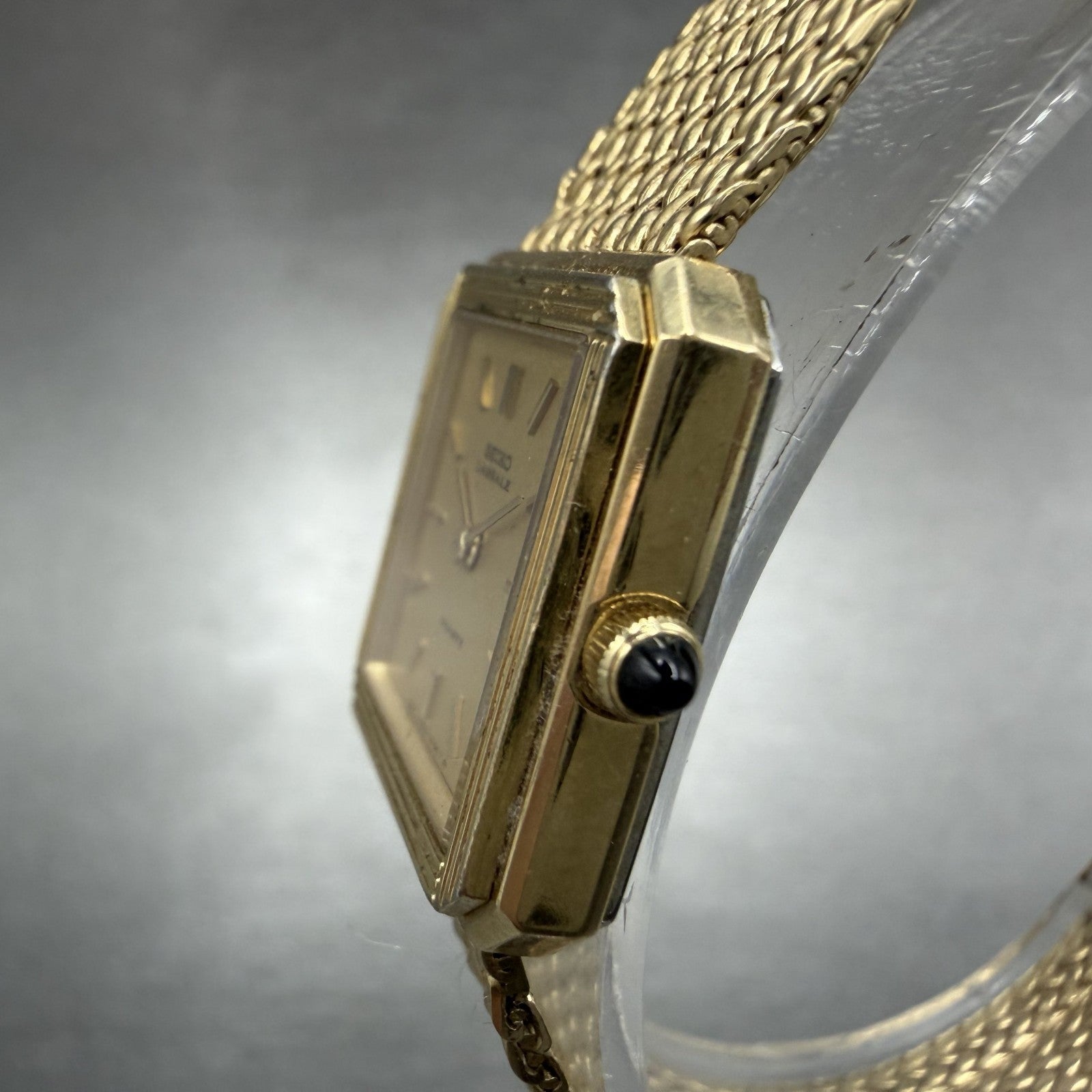 Seiko Lassale Tank Watch Women 20mm Champagne Dial Gold Tone VTG 2320-6039 PARTS3