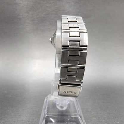 Seiko Watch Women 26mm White Dial Steel Date Round 7N826F50 New Battery7