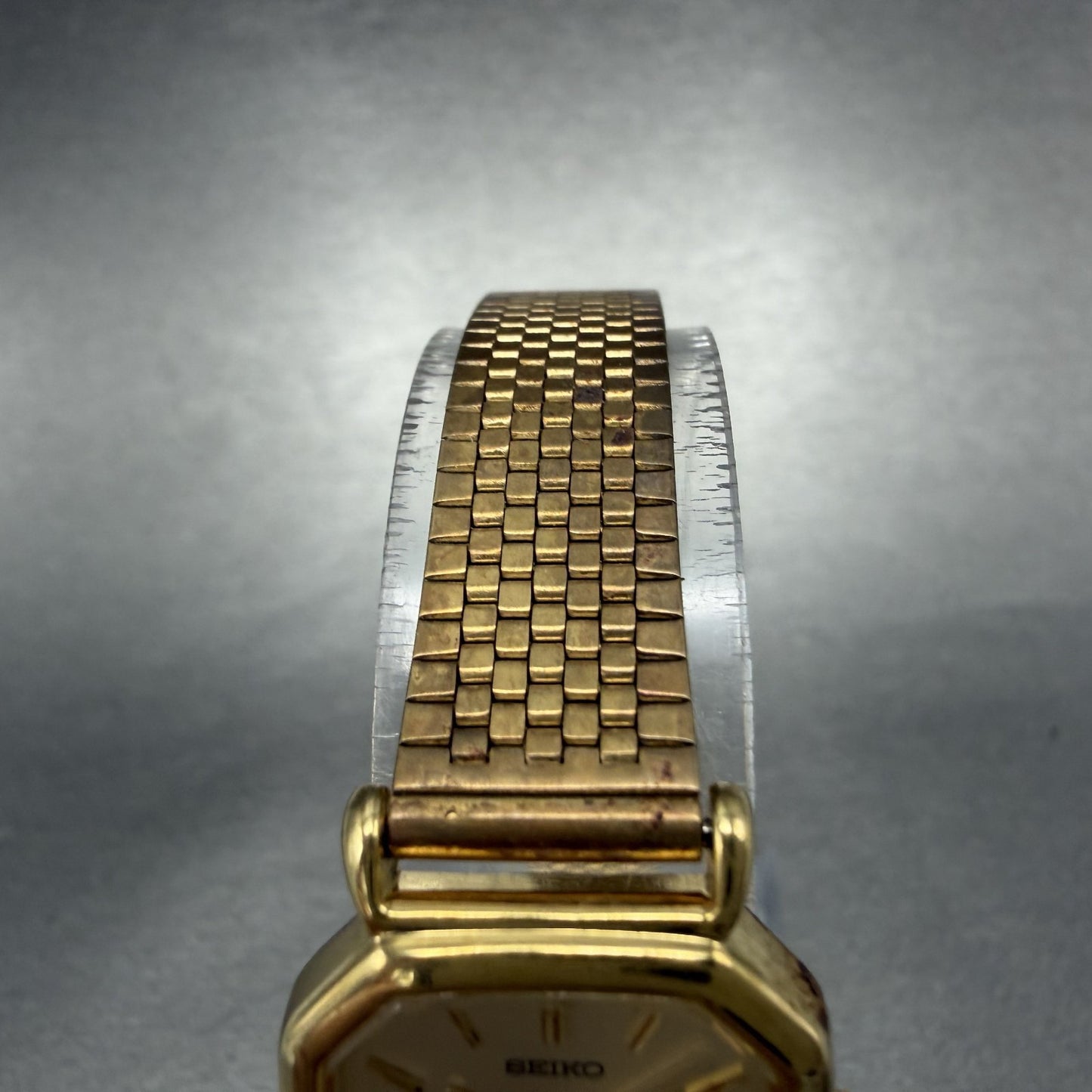 Seiko Watch Women 20mm Champagne Dial Gold Tone Octagon 4n21-5022 New Battery4