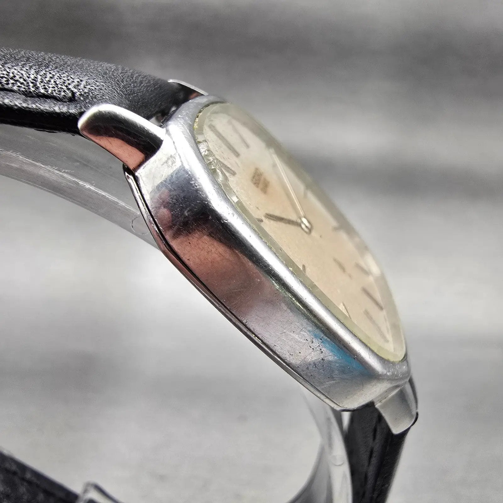 Seiko Watch Men 31mm Silver Dial Silver Tone Rectangle 7820-5210 New Battery VTG3
