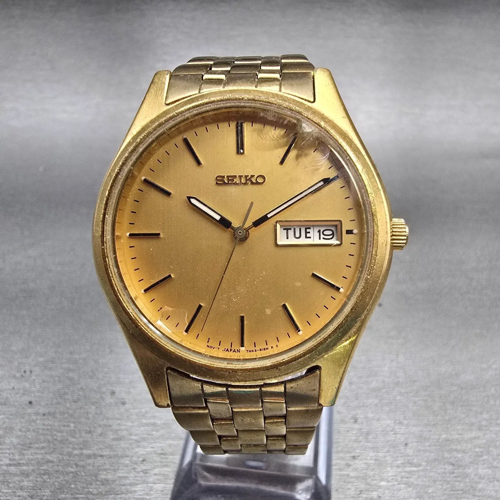 Seiko Watch Men 37mm Gold Dial Gold Tone Daydate Round 7N43-9048 New Battery VTG0