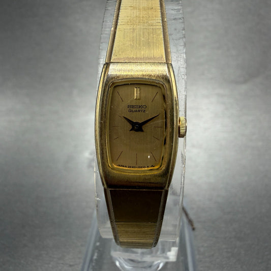 Seiko Tank Watch Women 13mm Champagne Dial Gold Tone Rectangle 2e20-5139 NewBat50