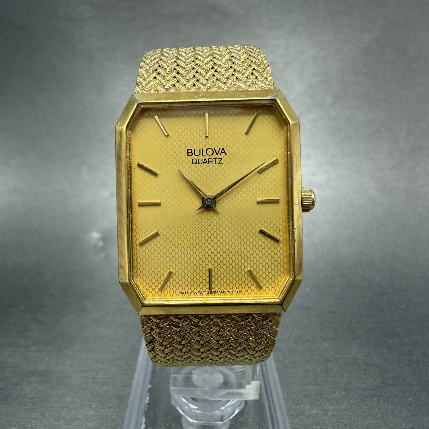 Bulova Tank Watch Men 25mm Gold Dial Gold Tone Octagon Mesh Band 92P13 New Batt0