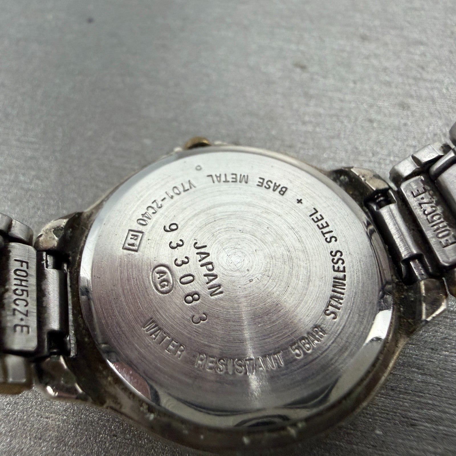 Seiko Alba Carib Watch Women 26mm White Dial Two Tone V701-2C40 New Battery12