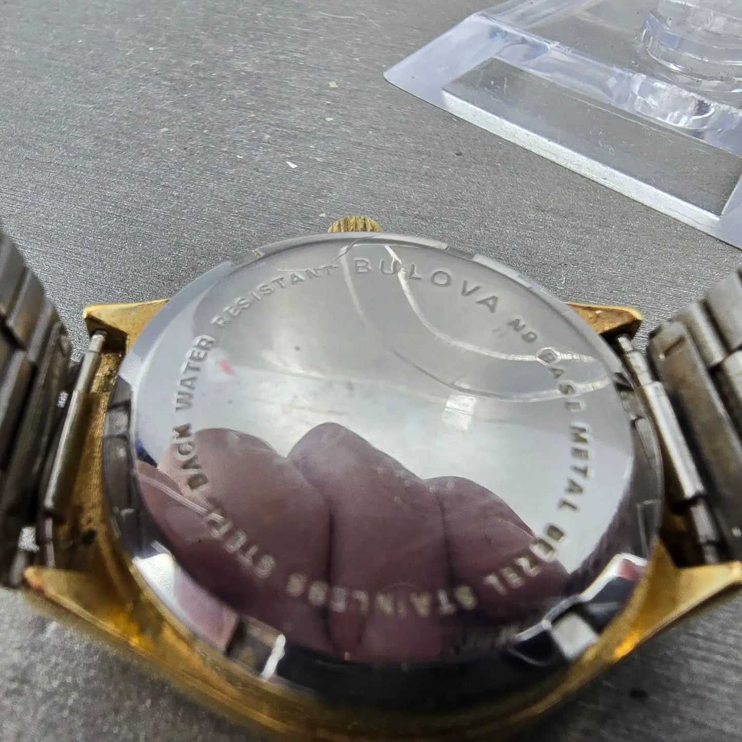 Bulova Watch Men 35mm Champagne Dial Gold Tone Daydate Round 6906 PARTS11