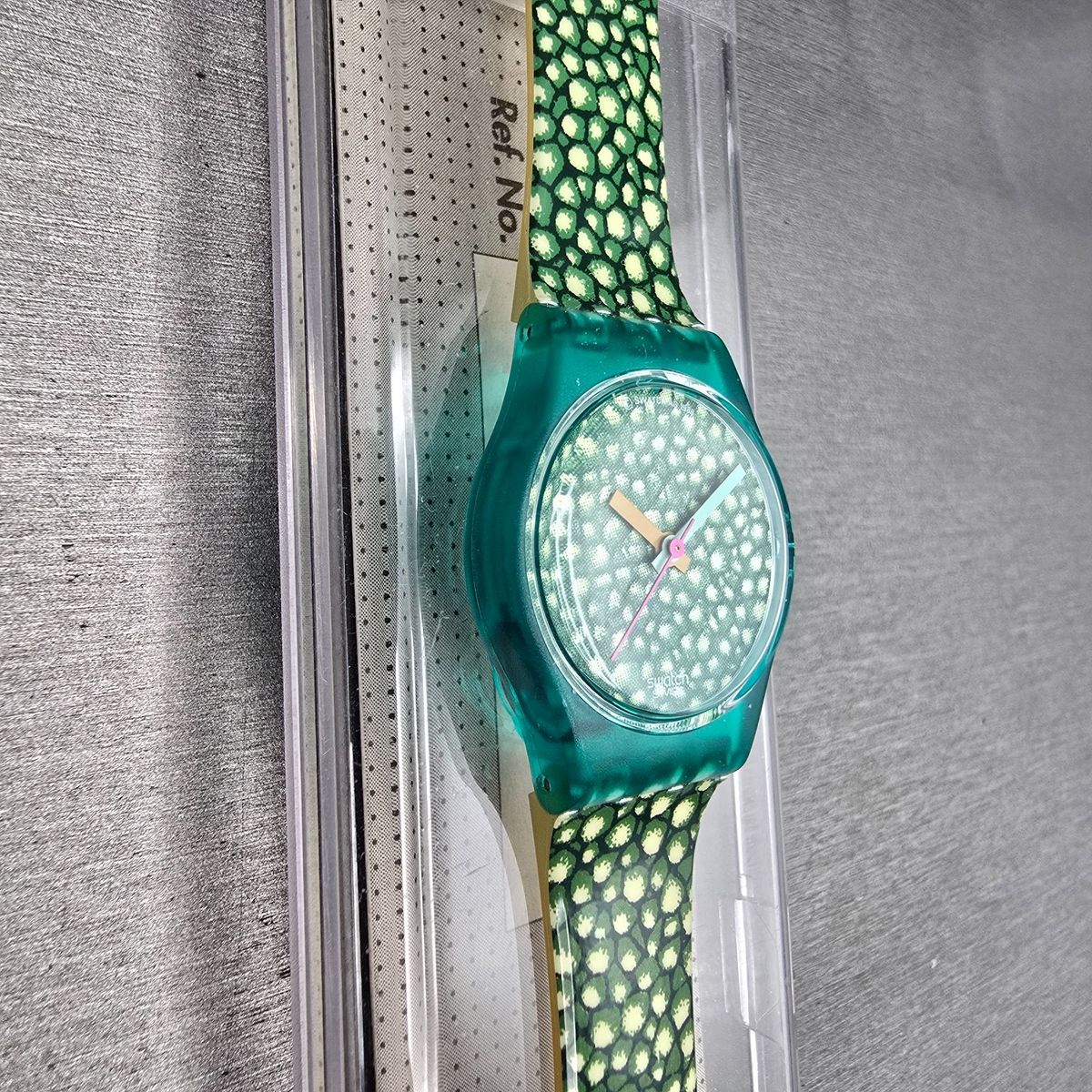Swatch South Molton Watch Women 25mm Green Dial Green Case LL103 New Battery NOS5