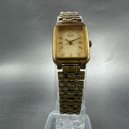 Seiko Tank Watch Women 18mm Champagne Dial Gold Tone Rectangle V401-5129 NewBatt5