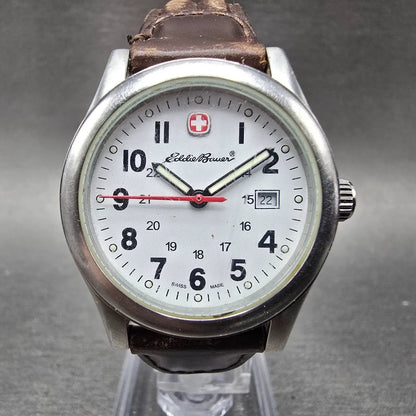 Wenger Eddie Bauer Watch Women 30mm White Dial Silver Tone Date 7036X/T New Batt0