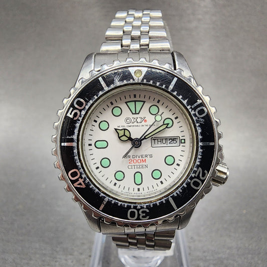 Citizen Oxy Dive Watch Women 32mm White Dial Silver Tone Daydate Round New batt0