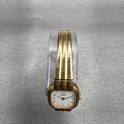 Seiko Watch Women 16mm White Dial Gold Tone Oval 2Y00-5439 New Battery Vintage4