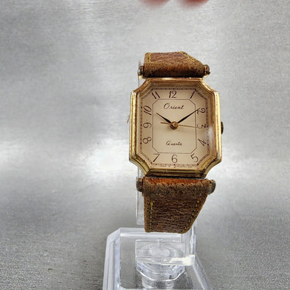 Orient Tank Watch Women 20mm Cream Dial Gold Tone Octagon B1540540 New battery5