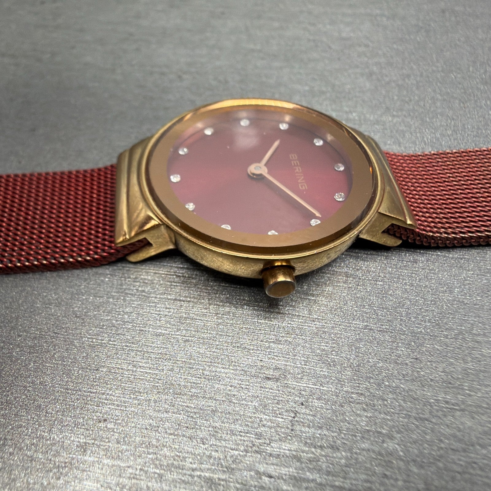Bering Watch Women 25mm Red Dial Rose Gold Tone Round READ!!! New Batt 10126-3633