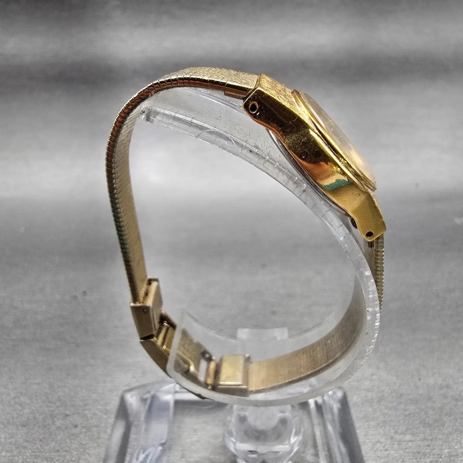Seiko Watch Women 19mm Cream Dial Gold Tone Round 1N01-0K50 New Battery Vintage8