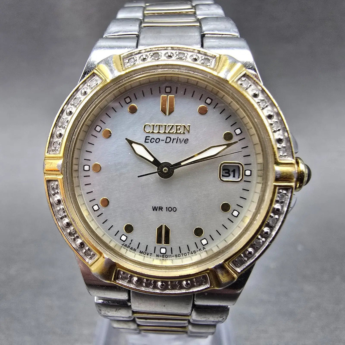 Citizen Eco-Drive Watch Women 27mm MOP Dial Two Tone Diamonds E011-S044235 Works0