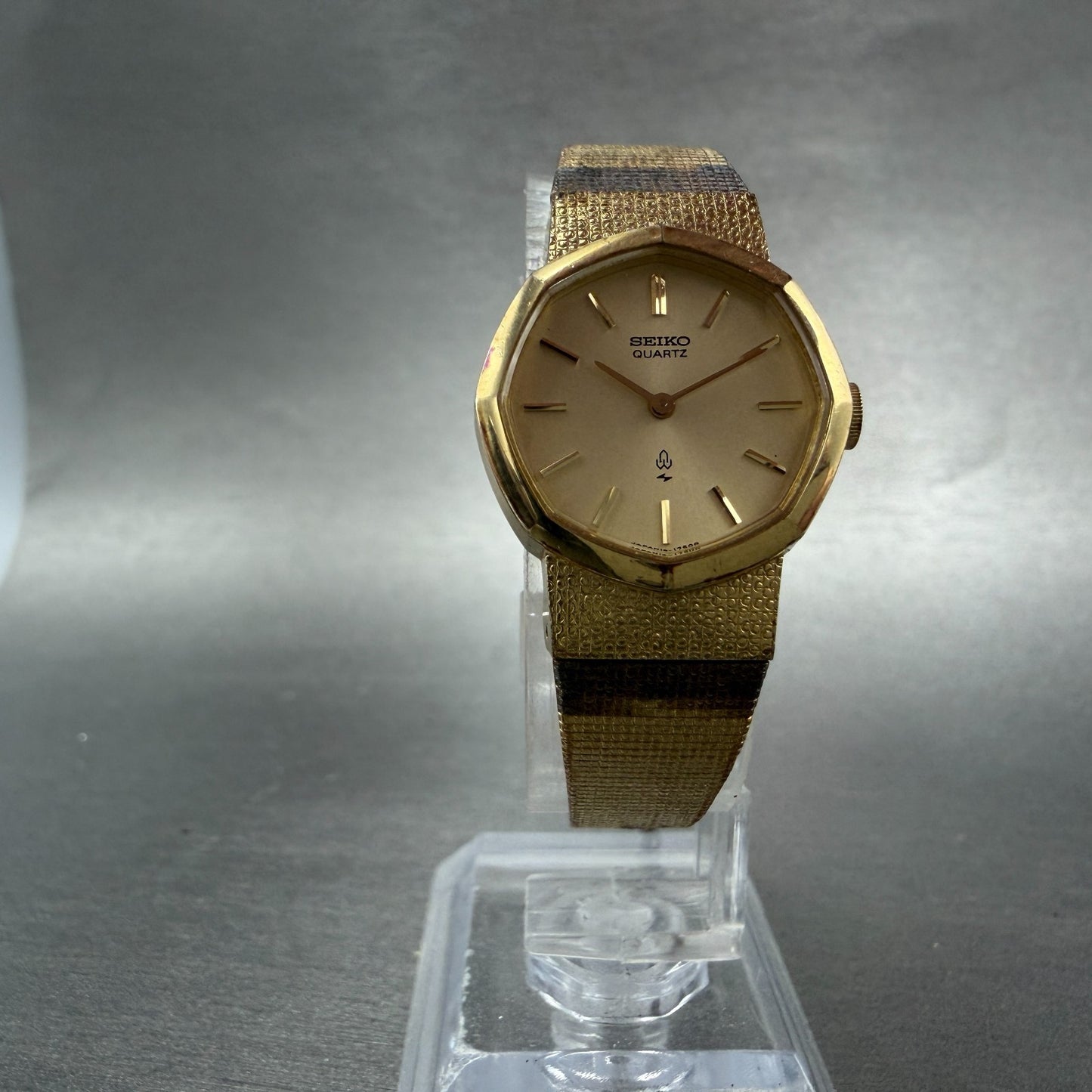 Seiko Watch Women 22mm Champagne Dial Gold Tone Octagon 16-5890 New Battery VTG5