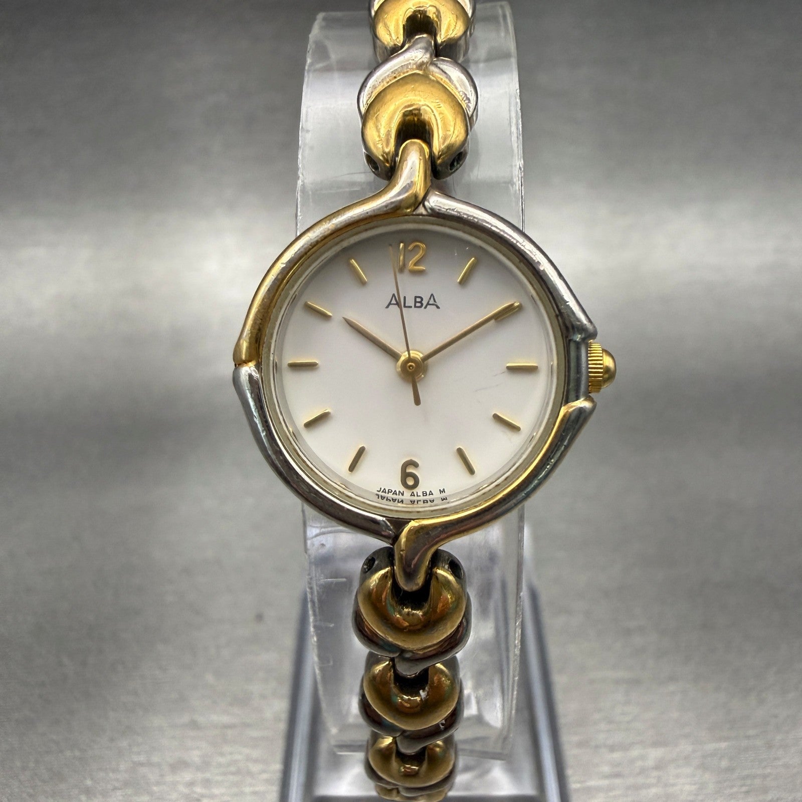 Seiko Alba Watch Women 21mm White Dial Two Tone Round V401-X194 New Battery0