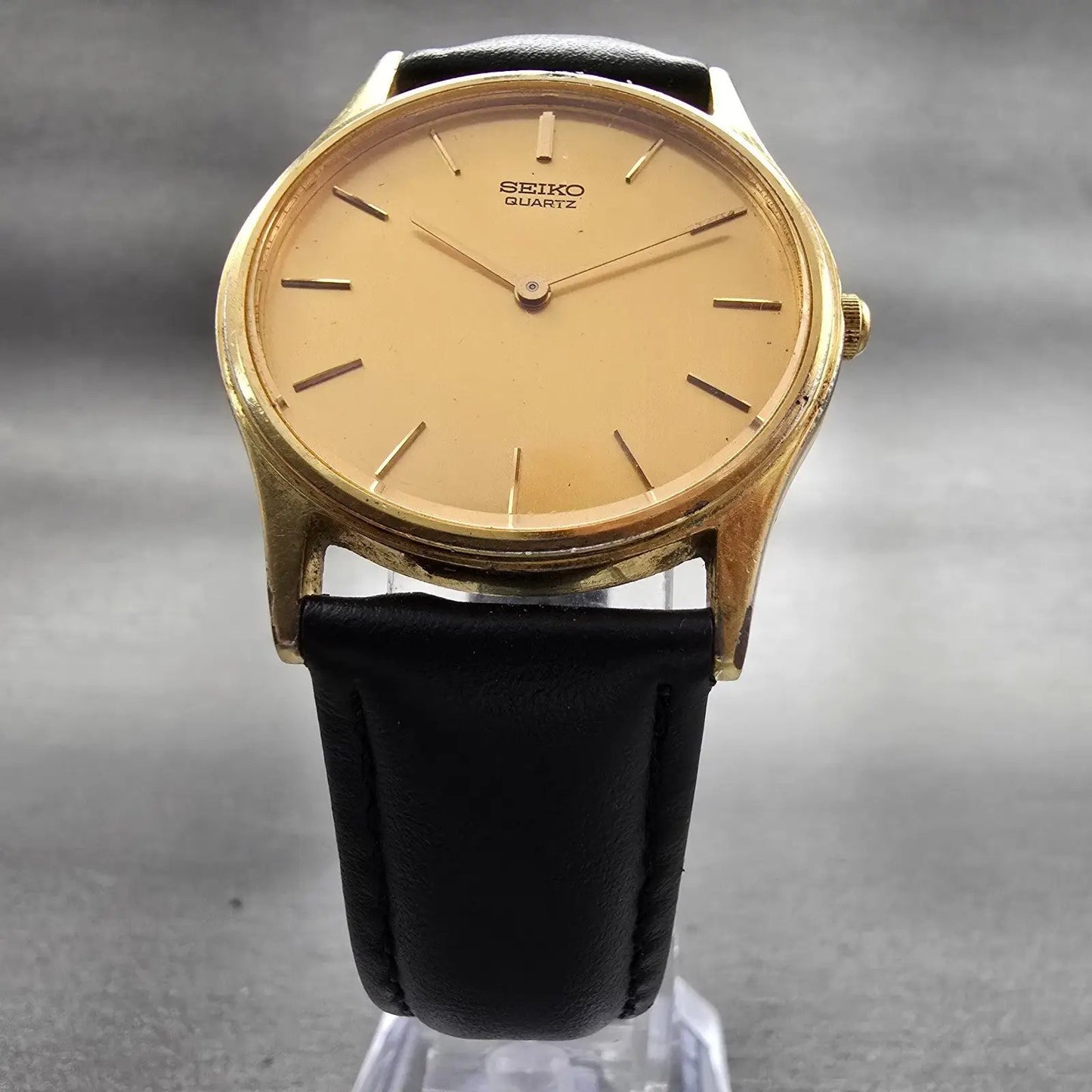 Seiko Watch Men 32mm Gold Dial Gold Tone Round 5Y30-7A71 New Battery Vintage5