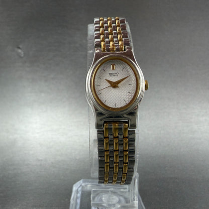 Seiko Watch Women 18mm White Dial Two Tone Oval V401-5228 New Battery Vintage AP5