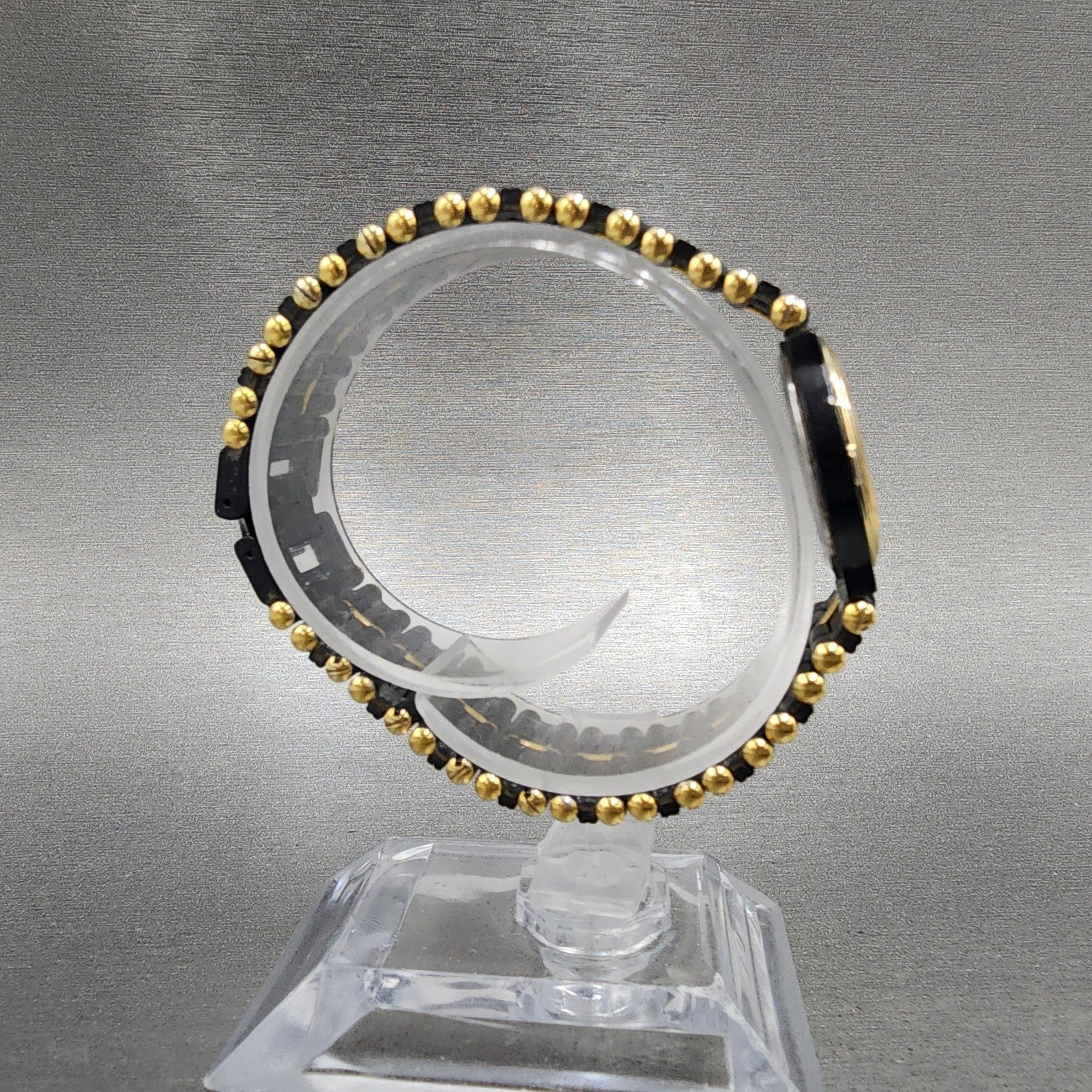 Seiko Watch Women 23mm Black Dial Black & Gold Tone Round 73200330 New Battery8