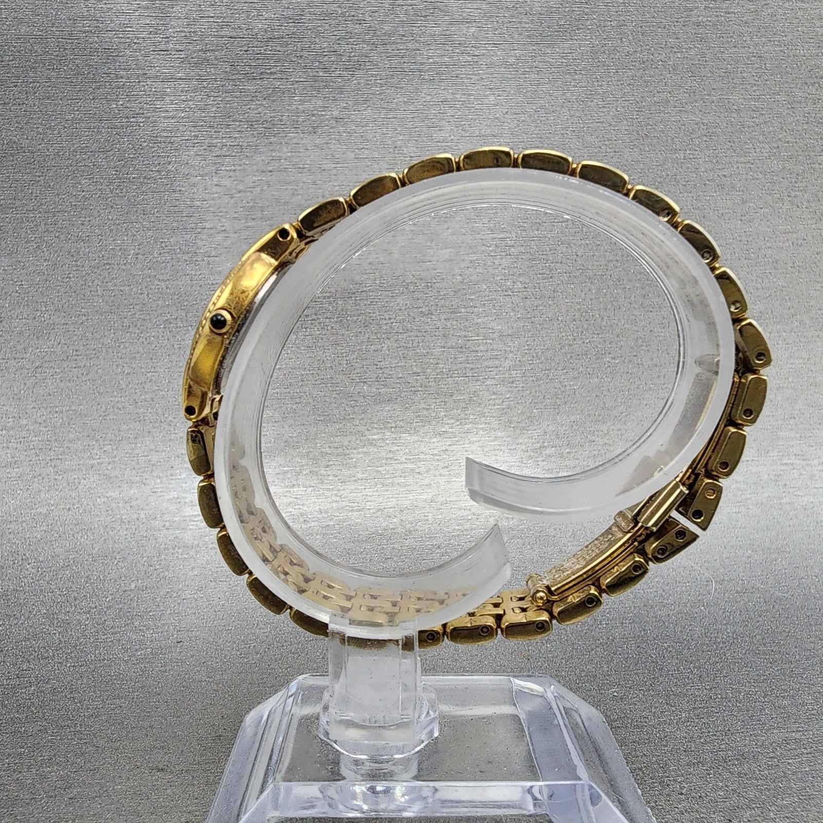 Seiko Watch Women 20mm White Dial Gold Tone Round 1N000JJ0 New Battery6