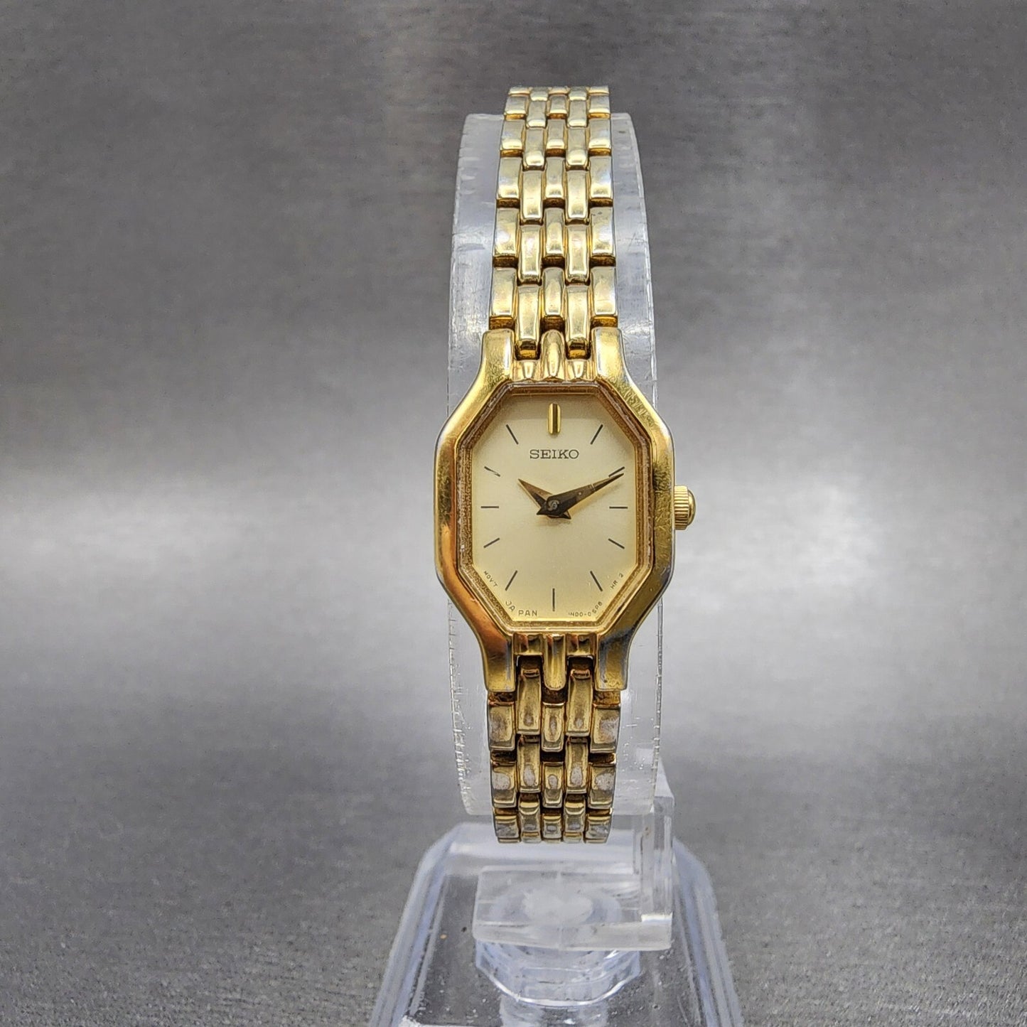 Seiko Watch Women 16mm Champange Dial Gold Tone Hexagon 1N000GT0 New Battery5