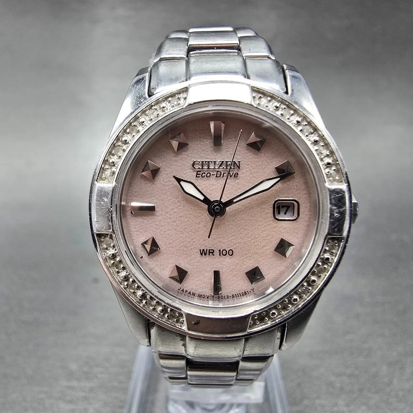 Citizen Eco-Drive Watch Women 26mm Pink Dial Silver Tone Date E013-S076439 Runs0