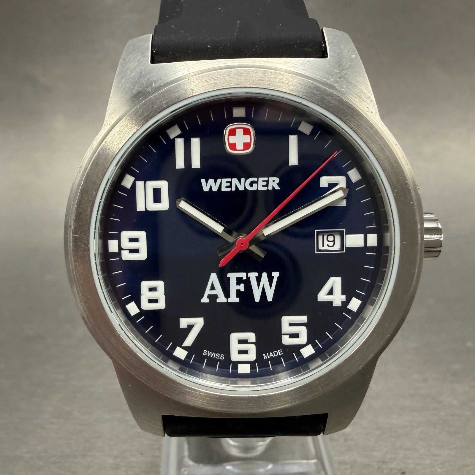 Wenger Watch Men 41mm Blue Dial Silver Tone Round Date 0441.00 New Battery0