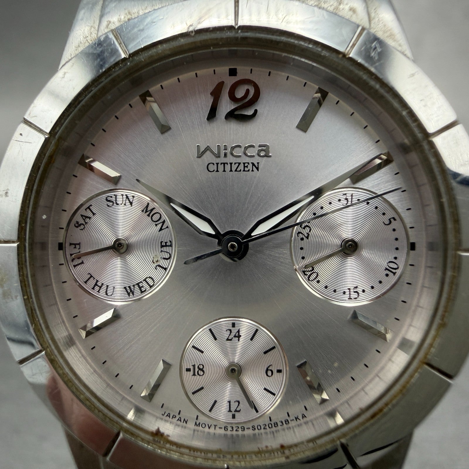 Citizen Wicca Watch Women 30mm Silver Dial Silver Tone Round 6329-S004942 NewBat1