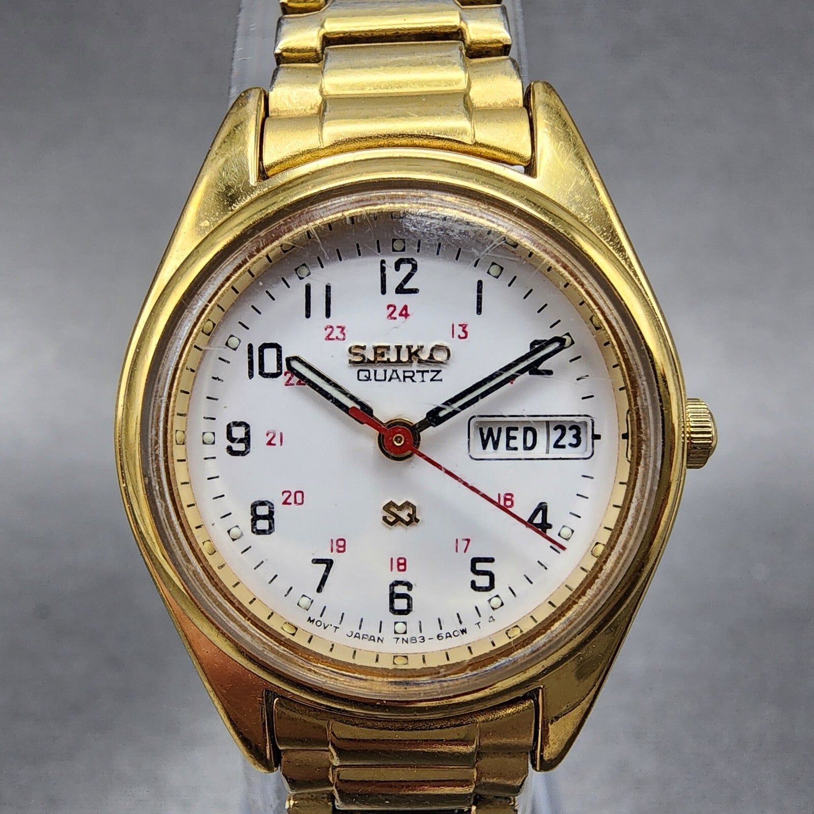 Seiko SQ Watch Women 24mm White Dial Gold Tone Daydate Round 7N836A09 New Batt1