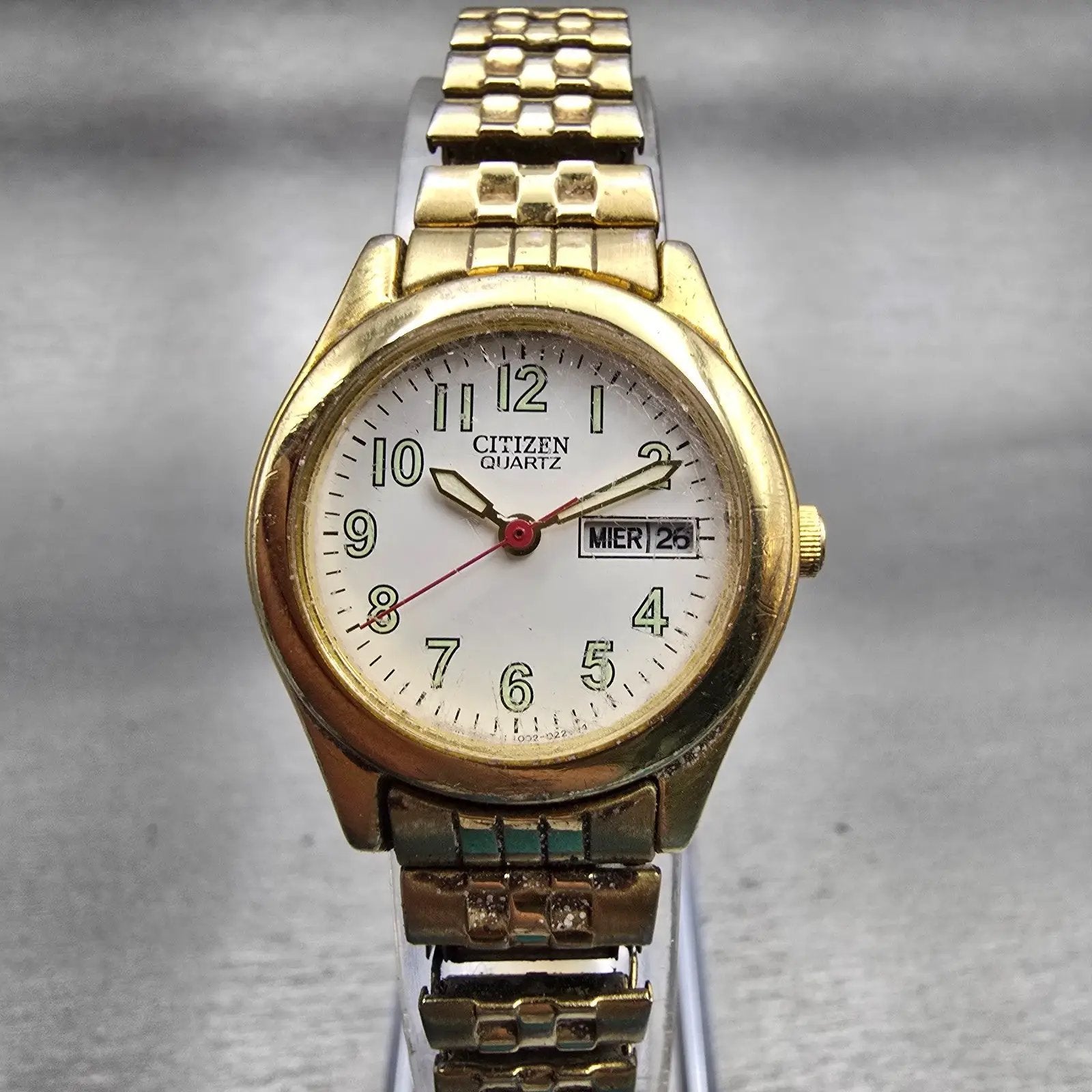 Citizen Watch Women 25mm White Dial Gold Tone Daydate Round 1002-S99442 New Batt0