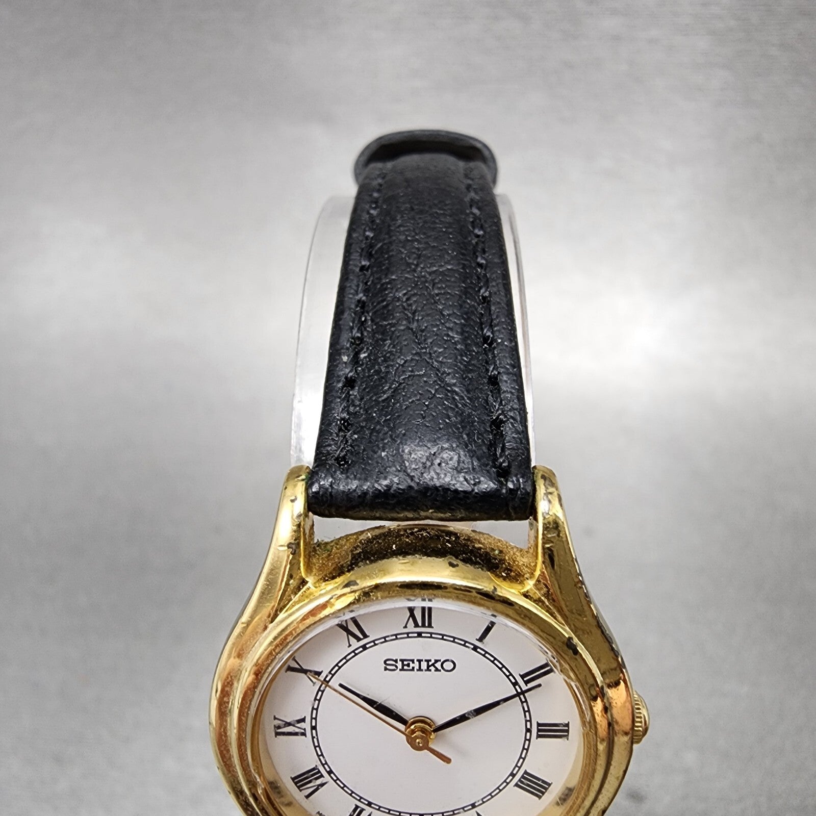 Seiko Watch Women 24mm White Dial Gold Tone Round 1N010K00 New Battery3
