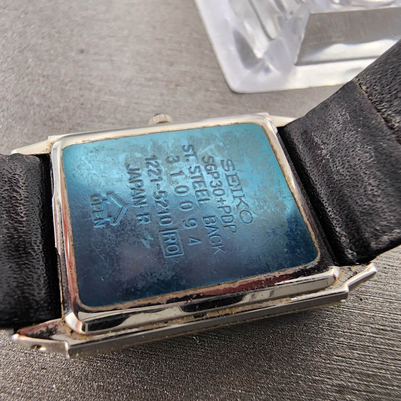 Seiko Exceline Tank Watch Women 19mm Gold Dial Two Tone Rectangle New Battery9