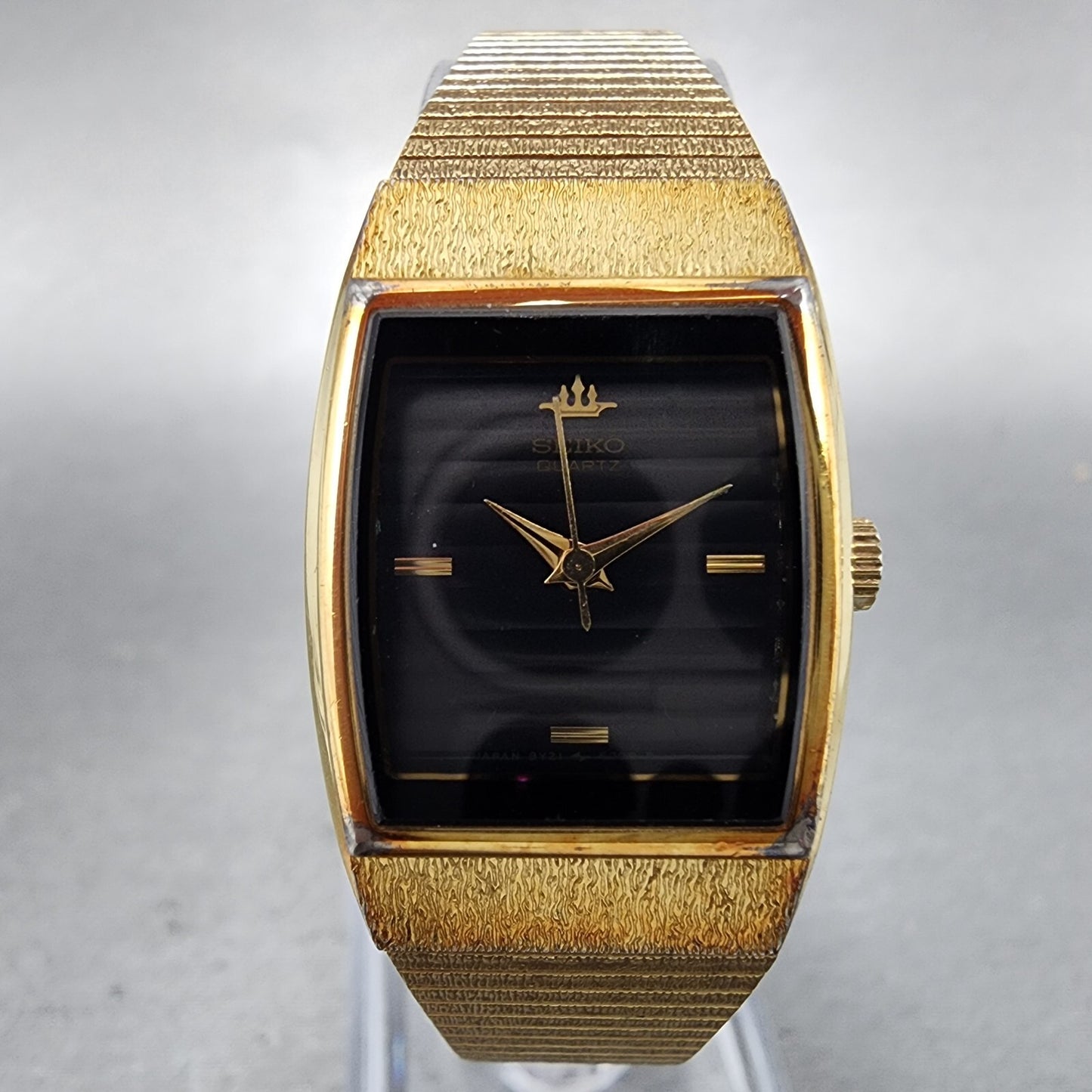 Seiko Tank Watch Women 20mm Black Dial Gold Tone Rectangle 8Y215010 New Battery1