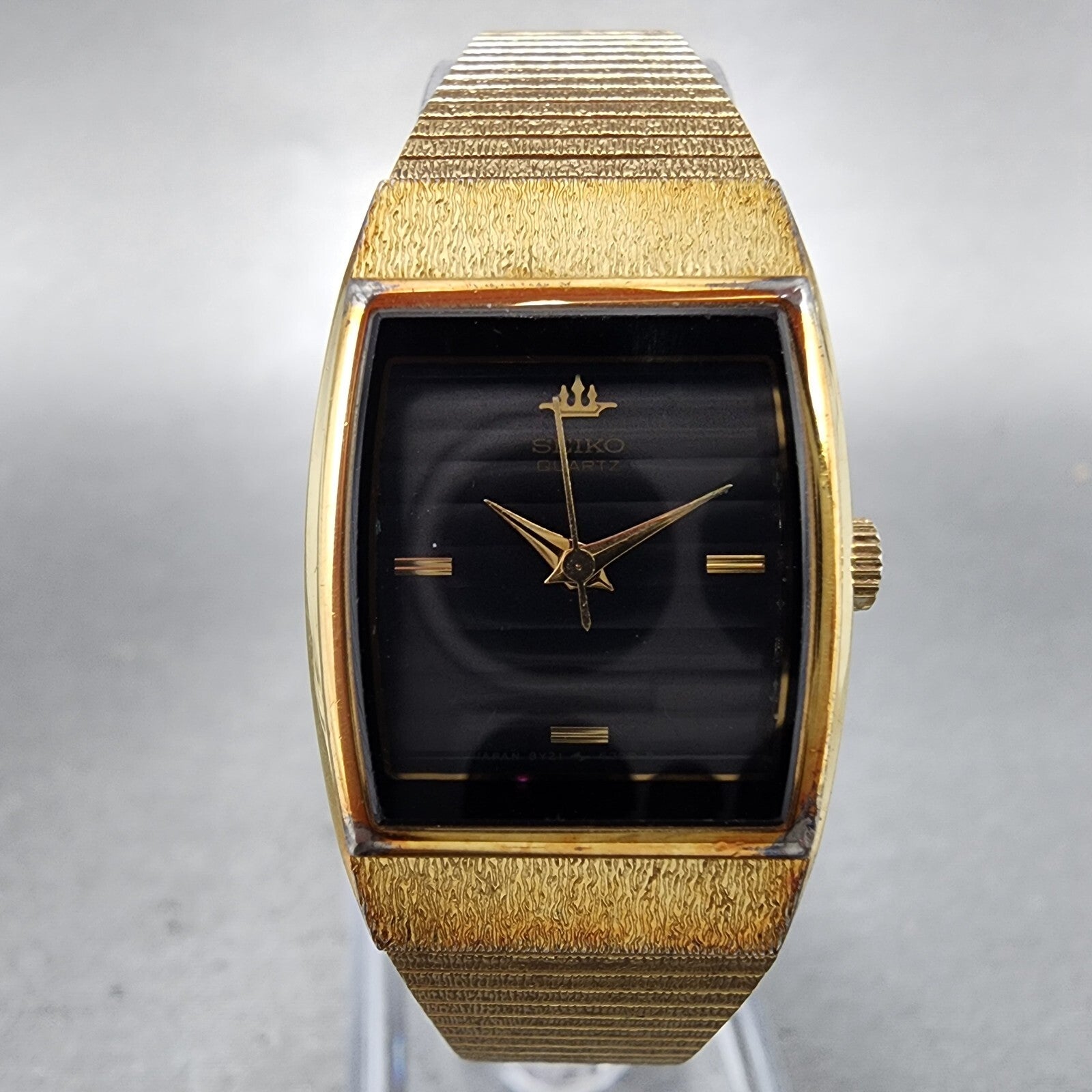 Seiko Tank Watch Women 20mm Black Dial Gold Tone Rectangle 8Y215010 New Battery1