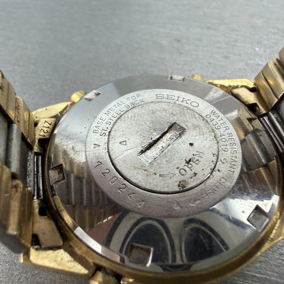 Seiko Digital Watch Men 35mm LCD Gold Tone Month Date 0439-4019 VTG PARTS10