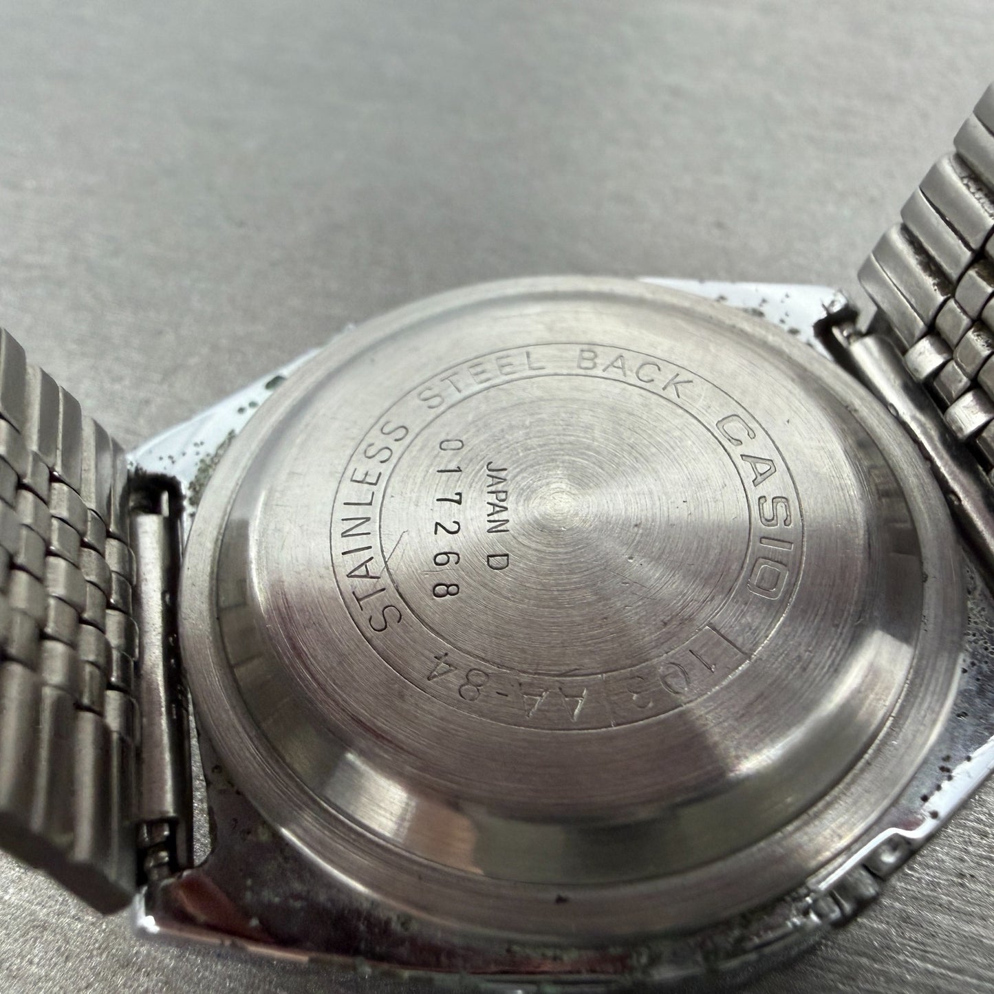 Casio AA-84 103 Watch Men 36mm Digital Silver Tone Alarm Chrono VTG PARTS10