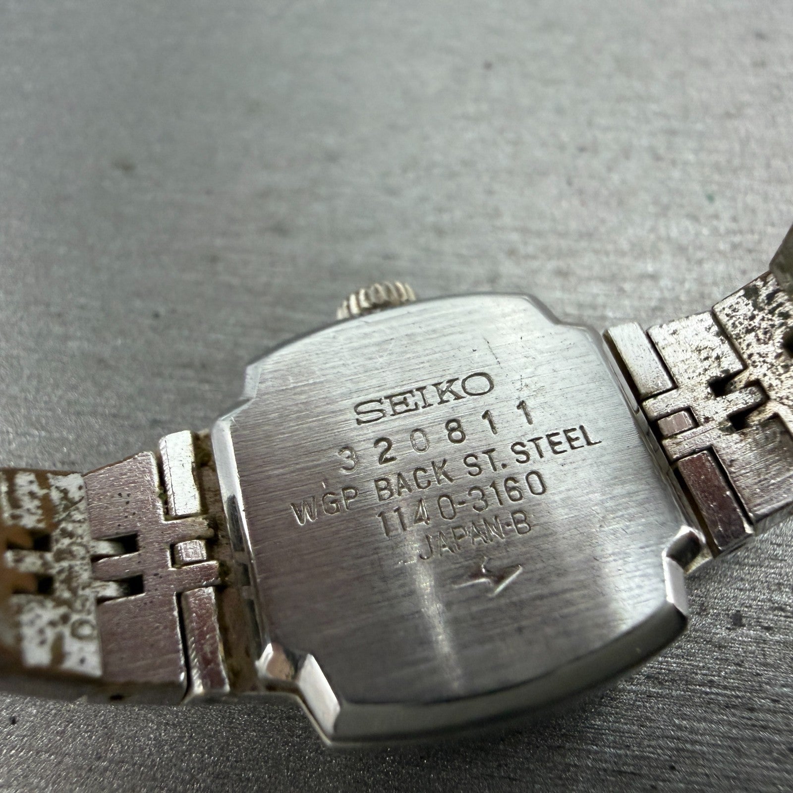 Seiko Special Watch Women 19mm Silver Dial Silver Tone Manual 1140-3160 Runs9