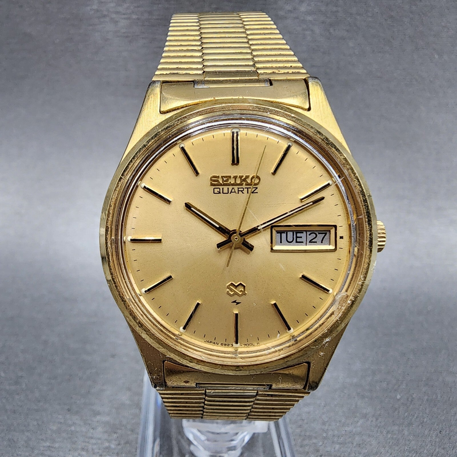Seiko SQ Watch Men 35mm Gold Dial Gold Tone Daydate Round 69237009 New Battery0