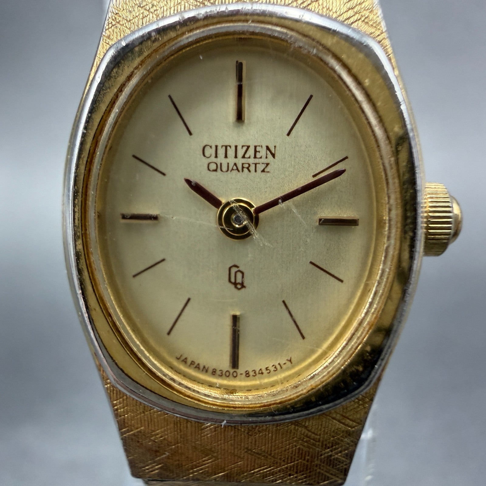 Citizen CQ Watch Women 16mm Champagne Dial Gold Tone Oval 4-833023 New Battery1