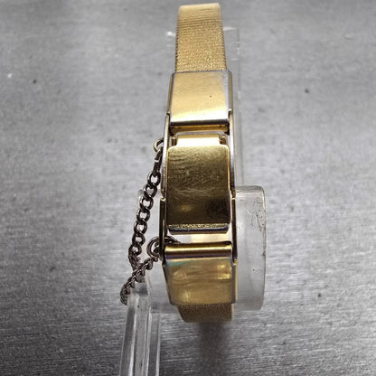 Seiko Tank Watch Women 12mm Black Dial Gold Tone Rectangle 2E20-5490 New Battery7