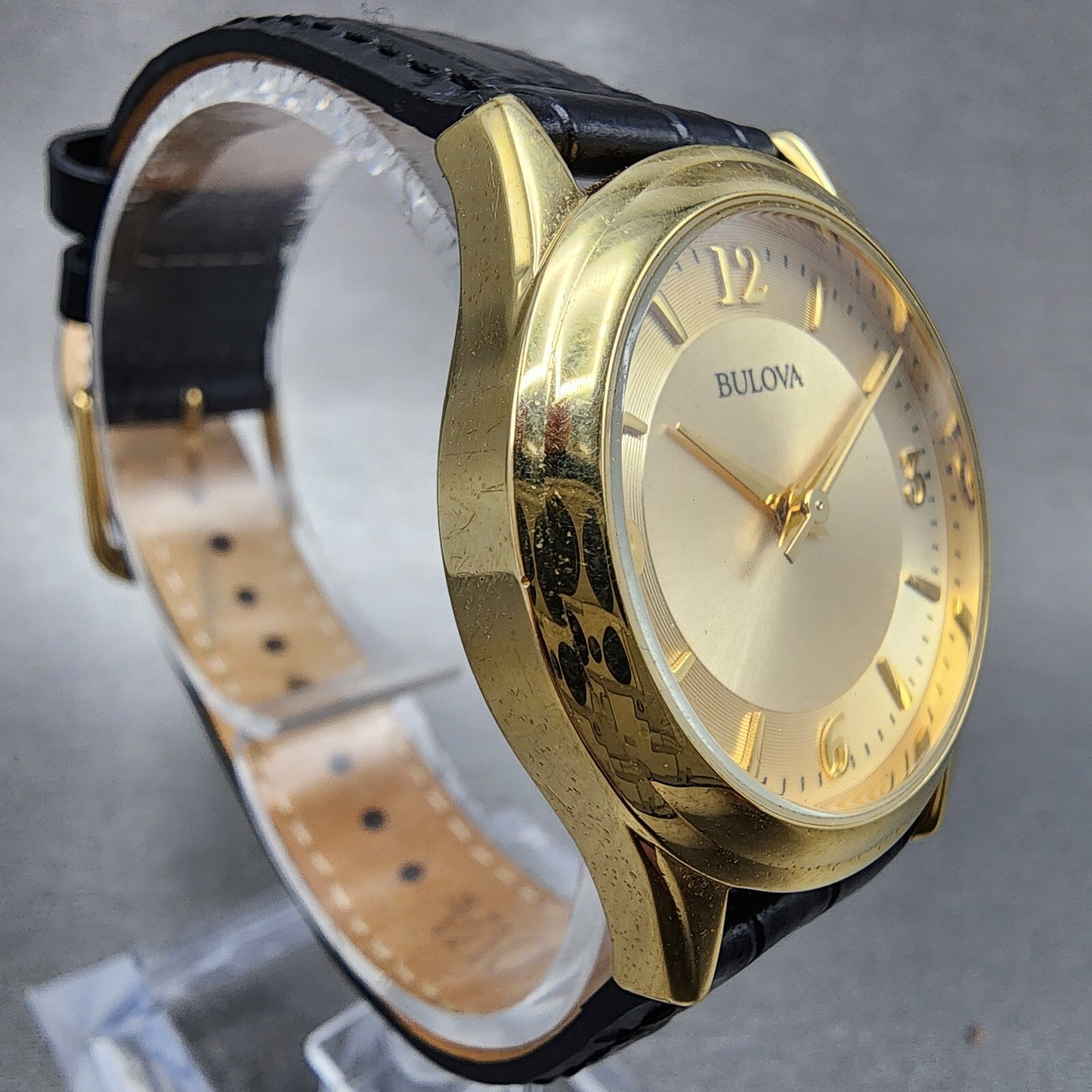 Bulova Watch Women 30mm Champagne Dial Gold Tone 97V25 New Battery3