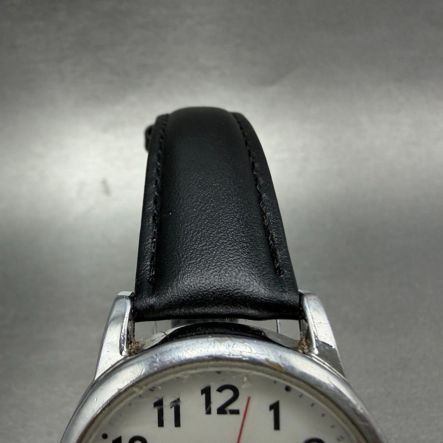 Timex Easy Reader Watch Men 35mm White Dial Silver Tone Round DaydateNew Batt BK4