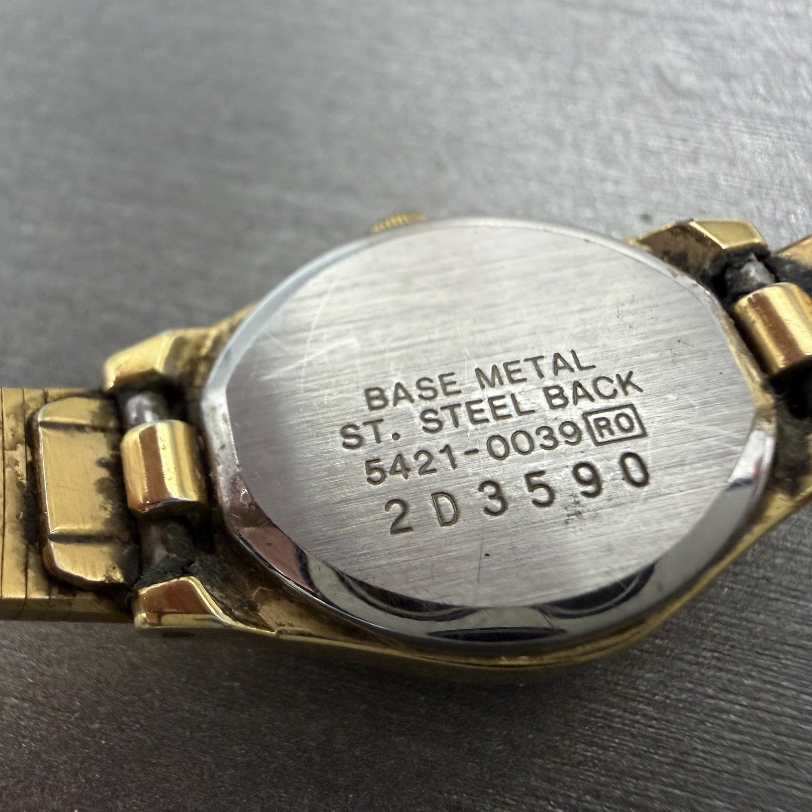 Seiko Watch Women 17mm Champagne Dial Gold Tone Round 5421-0039 New Battery XF9