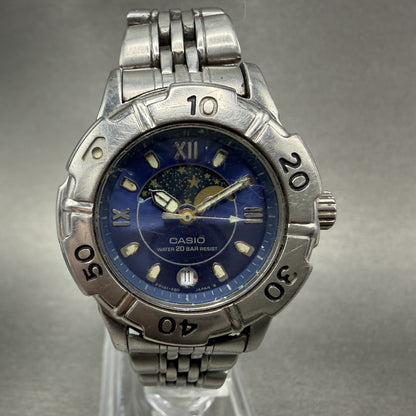 Casio Moon Phase Dive Watch Women 32mm Blue Dial Steel Date LD-733 PARTS0