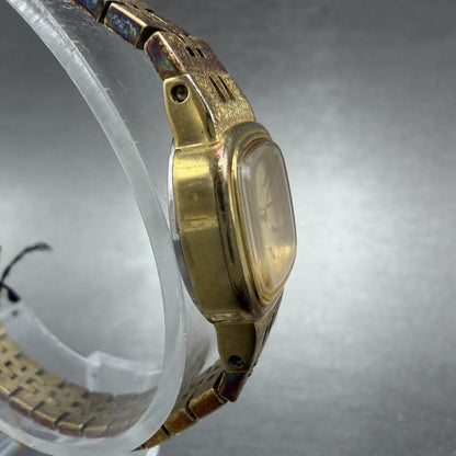 Seiko Watch Women 16mm Champagne Dial Gold Tone Rectangle 5420-5079 New Battery3