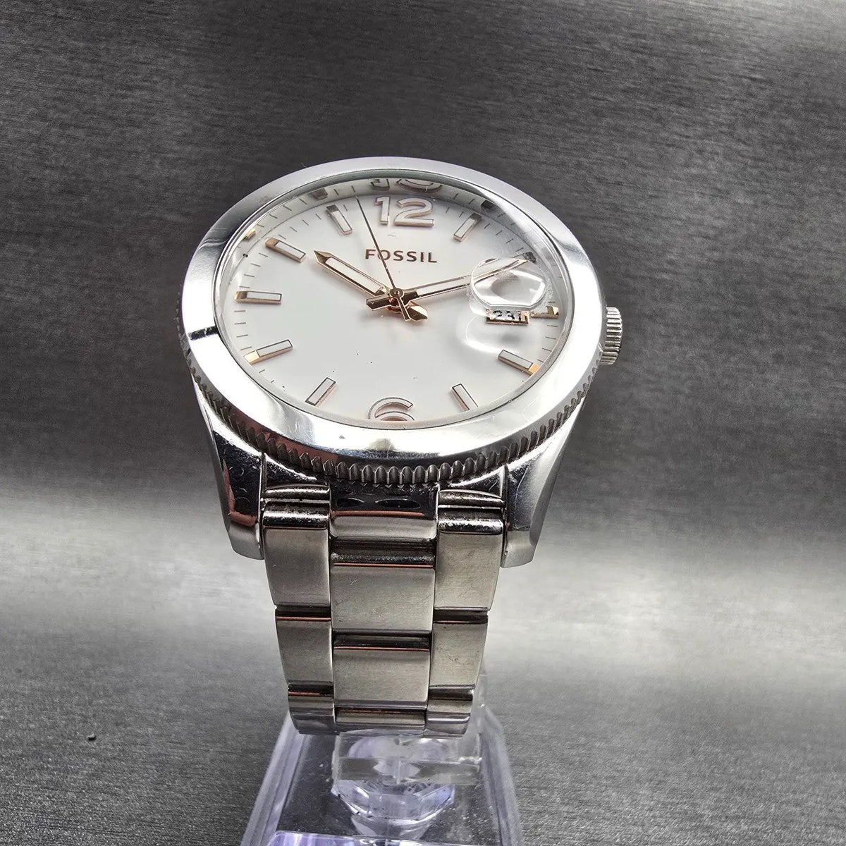 Fossil Perfect Boyfriend Watch Women 39mm White Dial Silver ES3728 New Battery5
