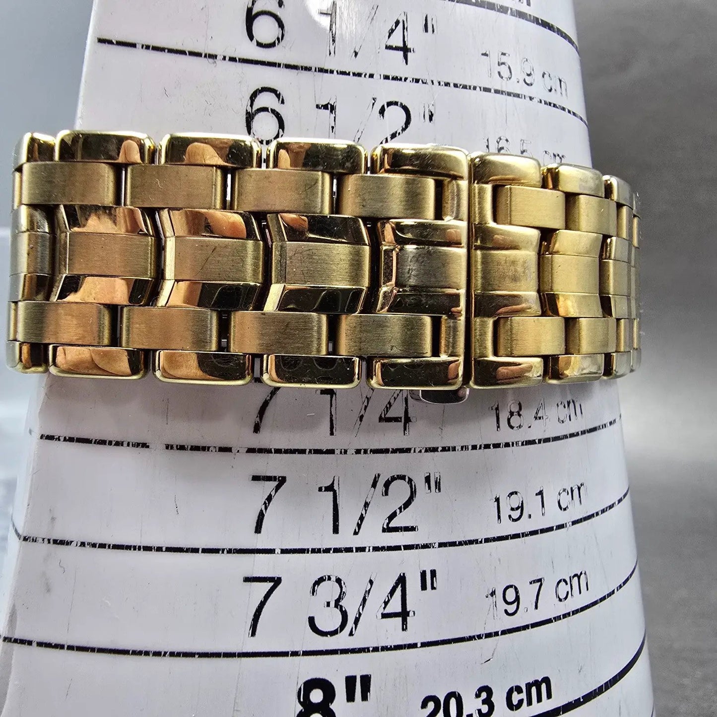 Citizen Eco-Drive Watch Men 33mm White Dial Gold Tone Rectangl G820-S012287 Runs10