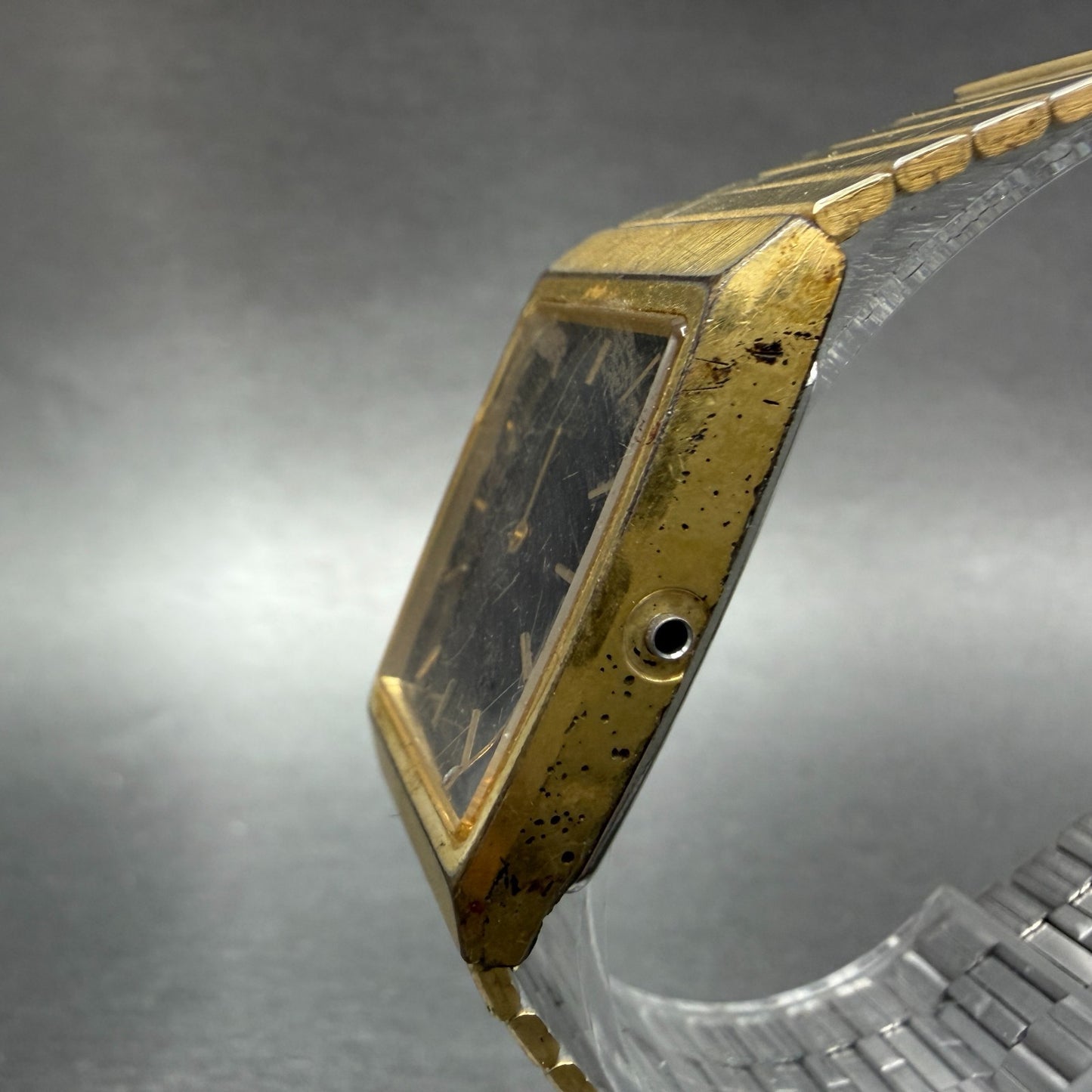 Seiko Tank Watch Men 24mm Black Dial Gold Tone Rectangle 8Y21-5069 VTG PARTS3