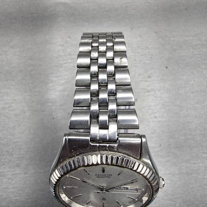 Citizen CQ Watch Men 35mm Silver Dial Silver Tone Daydate 1102-R12527 New Batt4